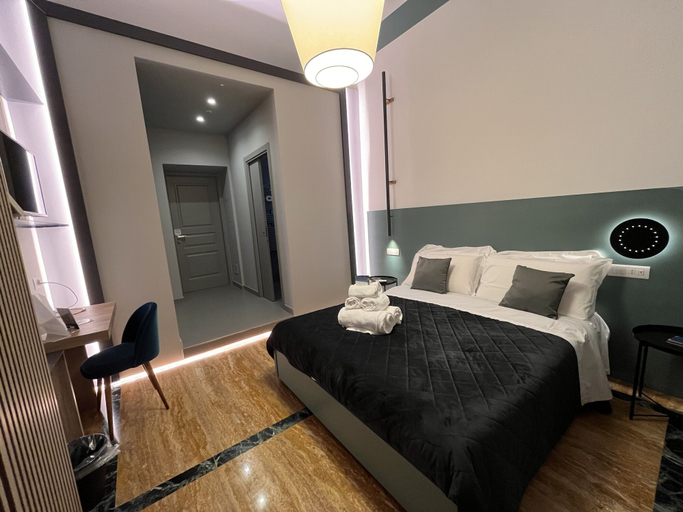 Bedroom 3, Rettifilo 311, Napoli