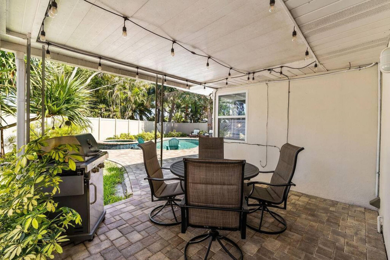 BBQ/picnic area, Home with Pool & Hot Tub Close to Beach, Pinellas