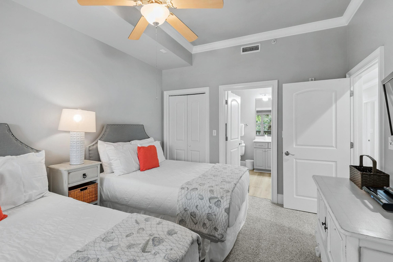 Bedroom 1, Adagio F205, Walton