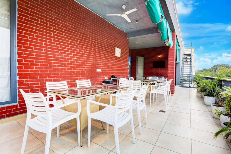 Outdoor dining 2, Mordern Rooftop Restro and Pool at Udaipur, Udaipur