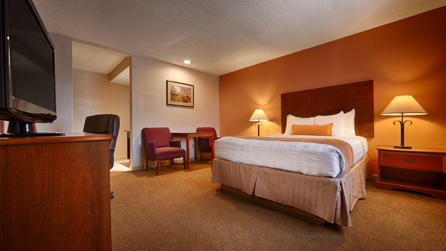 Bedroom 3, Best Western Inn, Merced
