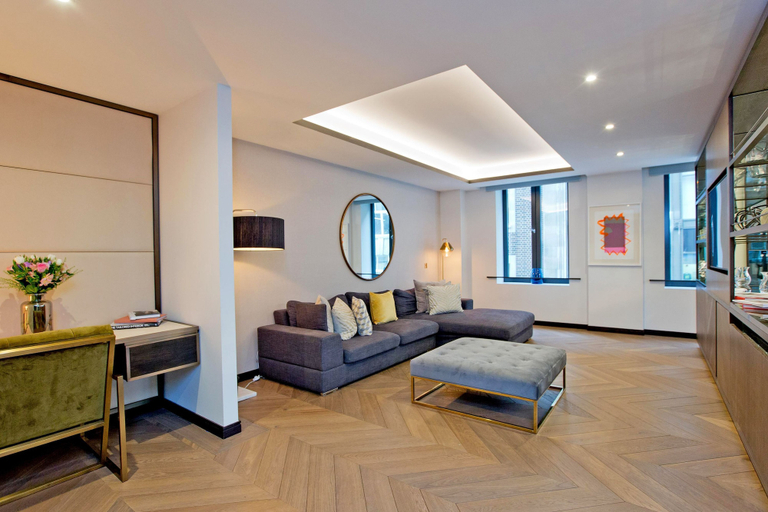 Others 5, 3-bed Deluxe Apt 205, London