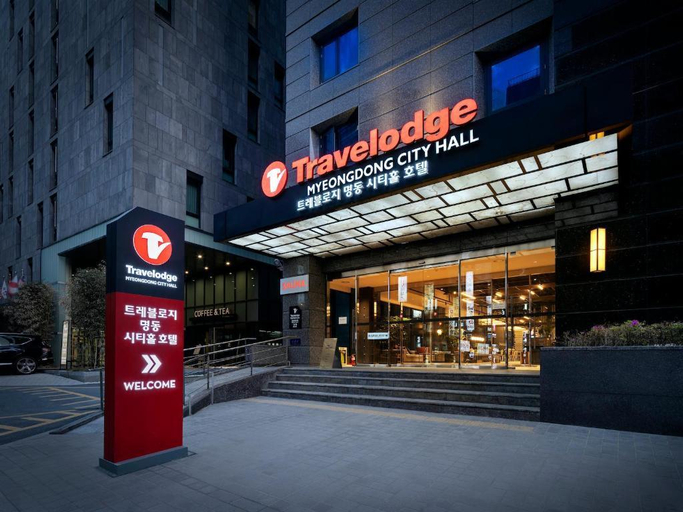Exterior 11