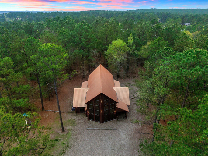 Others 3, Sugar Daddy Cabin for 13!, McCurtain