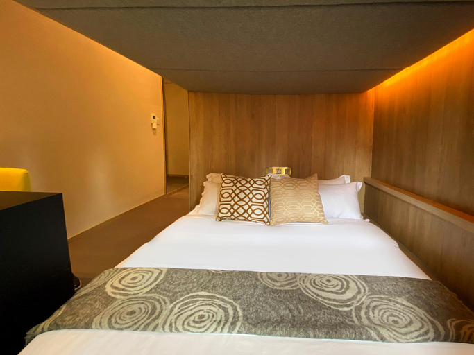 Bedroom 8