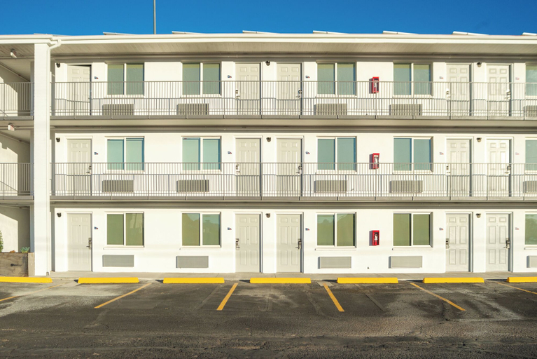 Exterior & Views 1, The Alice Hotel, Pima