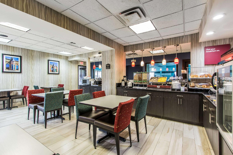 Food & Drinks 4, Comfort Suites Fairgrounds West, Oklahoma