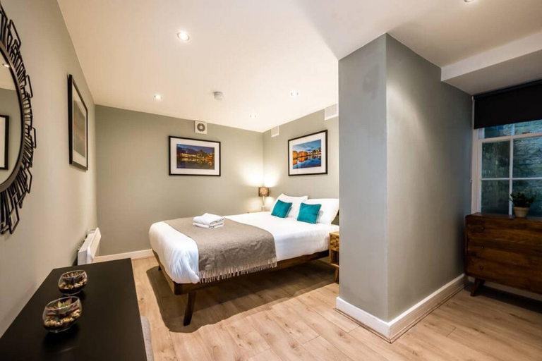 Bedroom 3, Host Apartments The Georgian Quarters at Canning, Sefton