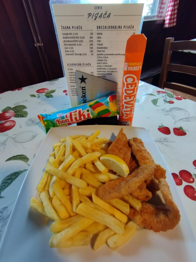 3, Planinski dom Vrhe, Trbovlje