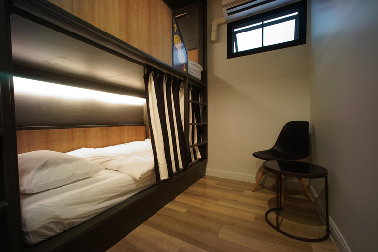 Bedroom 9