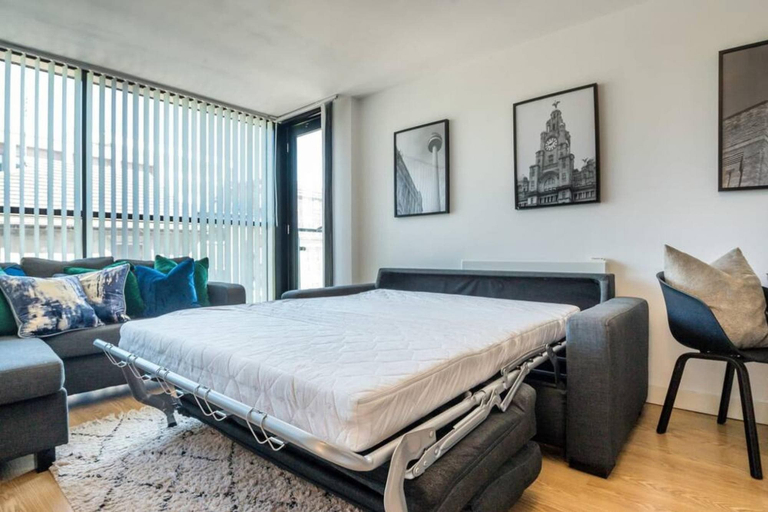 Room 5, Host Apartments The Pall Mall Balcony Apt, Sefton