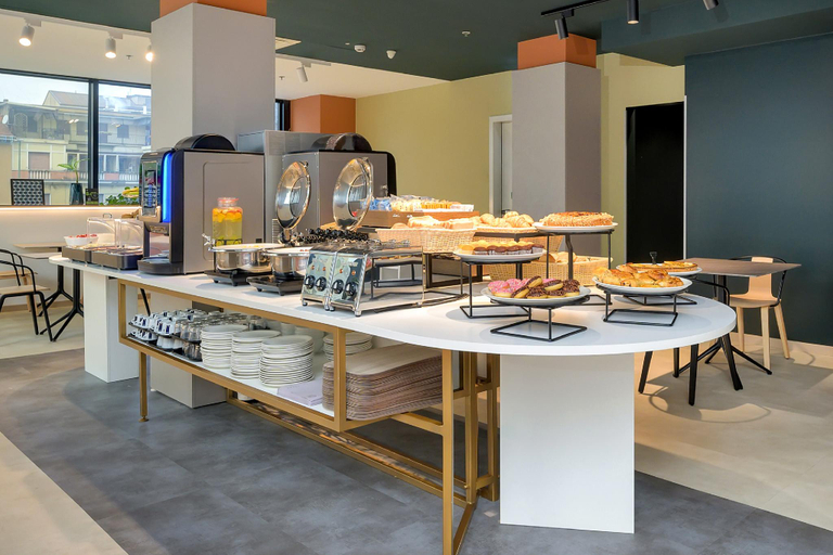 Food & Drinks 5, B&B Hotel Milano Sesto Marelli, Milano