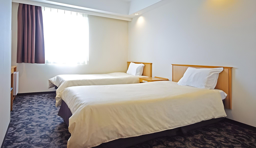 Bedroom 9