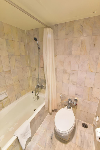 Bathroom 5, Hansa JB Hotel, Hat Yai