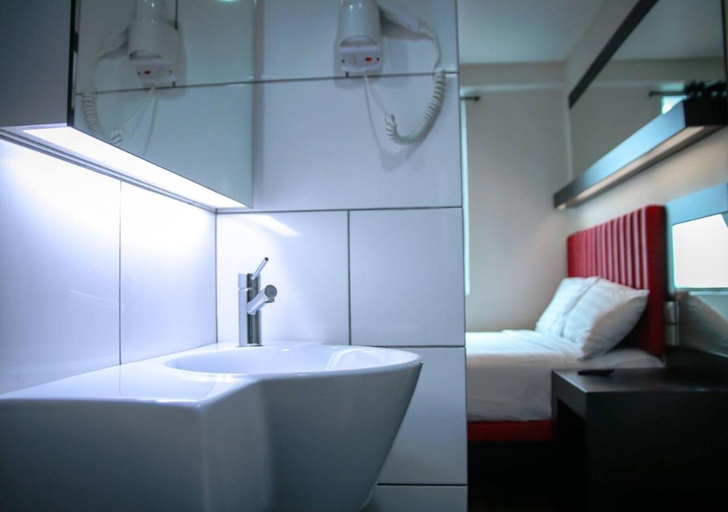 Bathroom 3