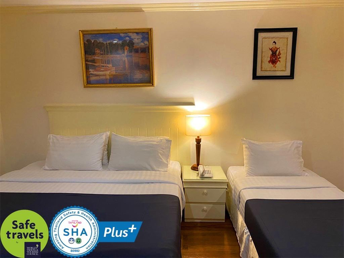 Bedroom 13