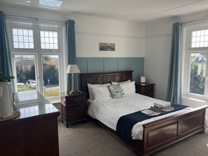 Bedroom 5, Gwyndra House B&B, Cornwall