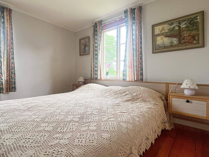 Bedroom 2, person holiday home in MARIANNELUND, Eksjö