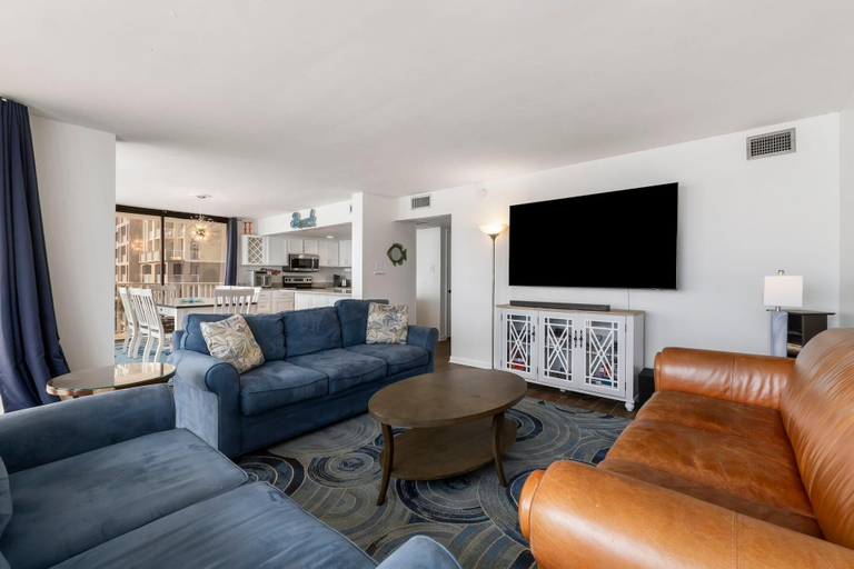 Others 4, Windward 408w Edgewater, Bay