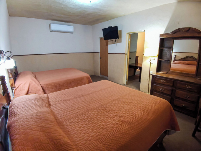 Bedroom 3, Hotel El Nogalito, Cuatrociénegas