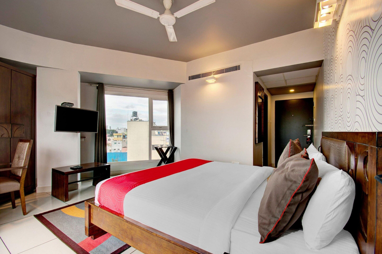 Room 2, Elite Stays at Ulsoor Near Halasuru Metro Station, Bangalore