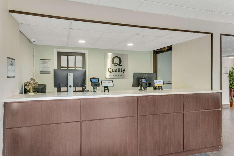 Public Area 2, Quality Inn Easton, Northampton