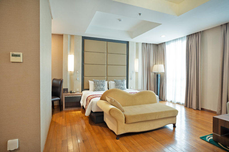 Bedroom 6