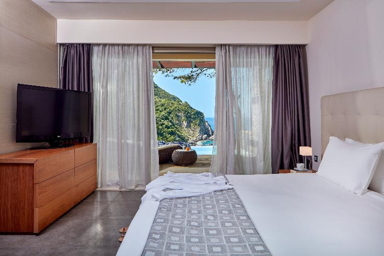 Bedroom 3, Atlantica Grand Mediterraneo Resort - Adults Only, Ionian Islands
