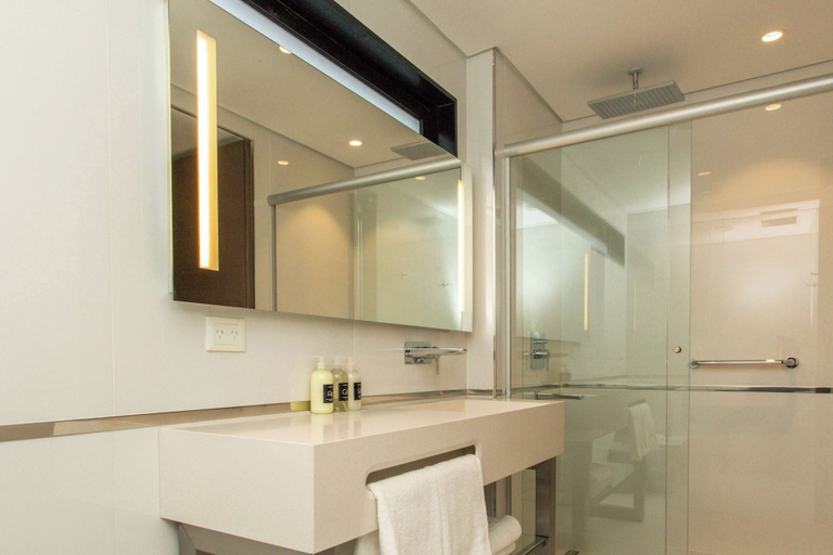 Bathroom 4, Dazzler by Wyndham La Plata, La Plata