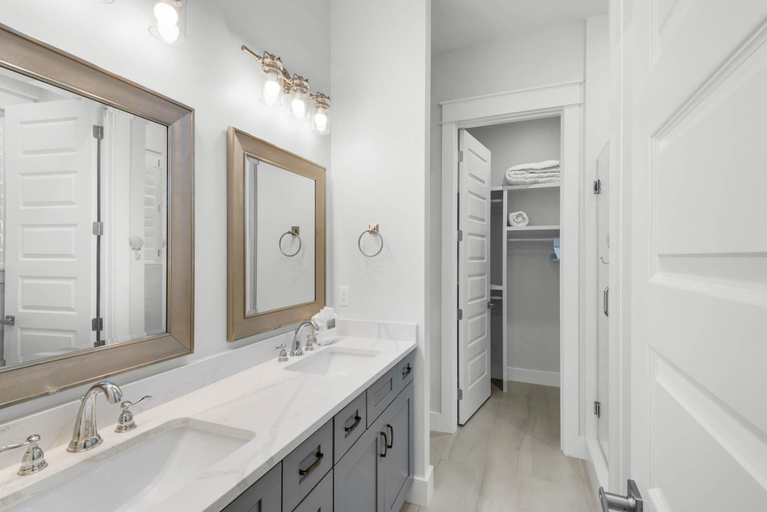 Bathroom 3, Blue Heron Hideaway, Walton