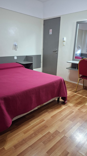 Bedroom 4, Hotel Mayoral, Rosario