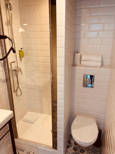 Bathroom 4, Hotel des Arts Bastille, Paris
