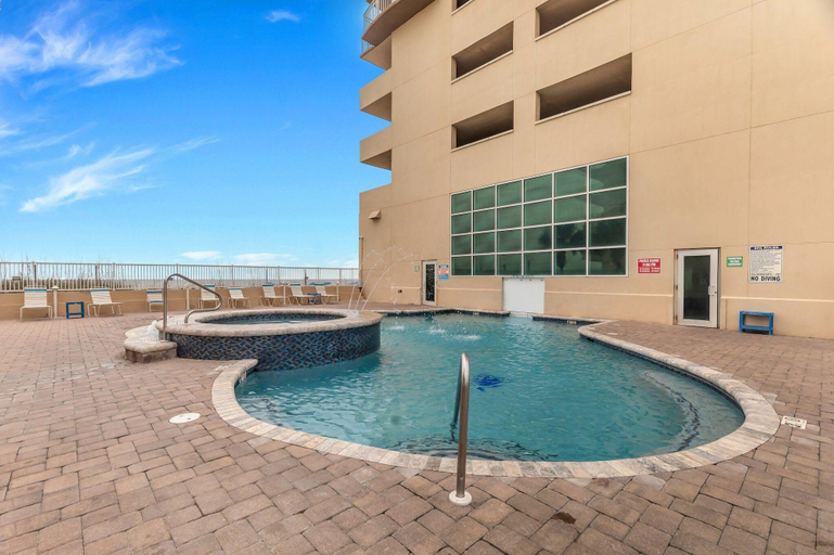 Others 2, Crystal Shores W 301, Baldwin