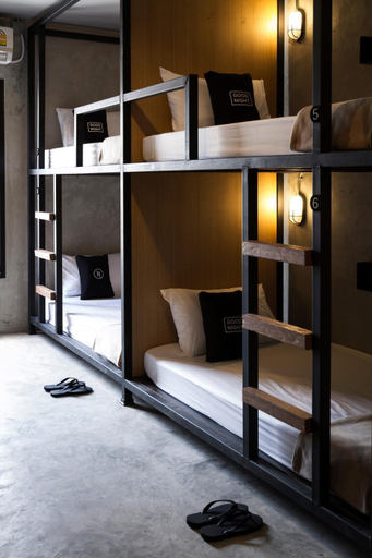 Bedroom 10