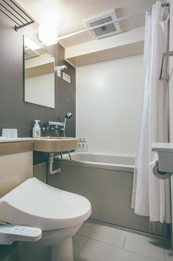 Bathroom 3, Hamilton Hotel Blue, Nagoya