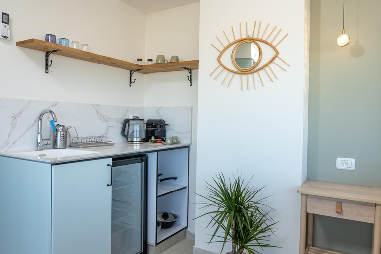 3, Suites Top Market