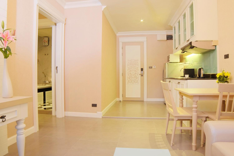 Dining Room 4