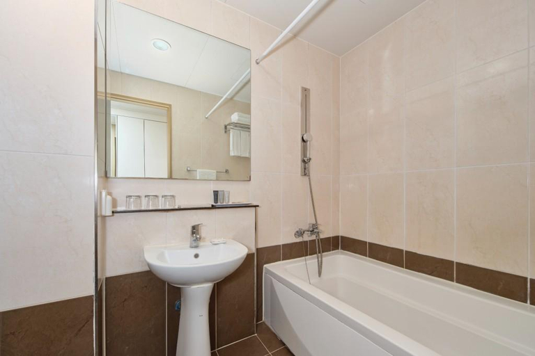 Bathroom 17