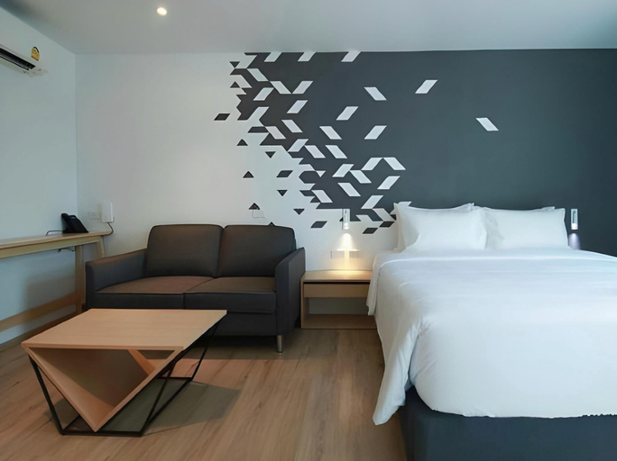 Bedroom 3, KOO Hotel, Pak Kret