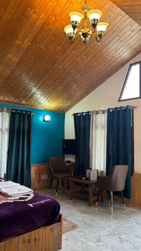Bedroom, New Rock Cottage, Kullu