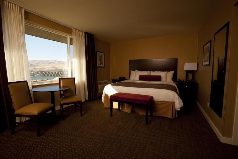 Bedroom 3, Celilo Inn, Wasco