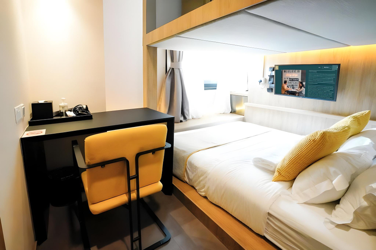 Bedroom 12