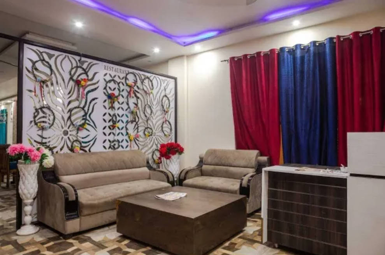 Public Area 3, Hotel Roop Mandi, Kullu