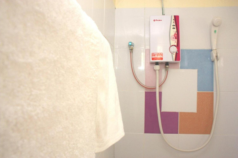 Bathroom 6
