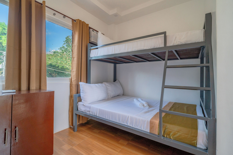 Bedroom 5, Upgrace Inn Coron, Coron