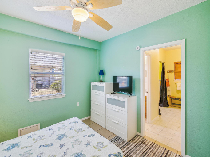 Bedroom 2, Celestial Dreams, Galveston