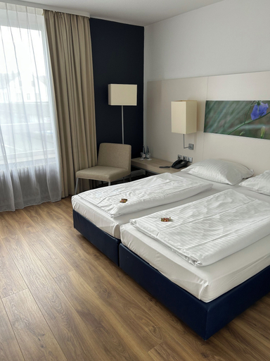 Bedroom 3, Concorde Hotel Siegen, Siegen-Wittgenstein