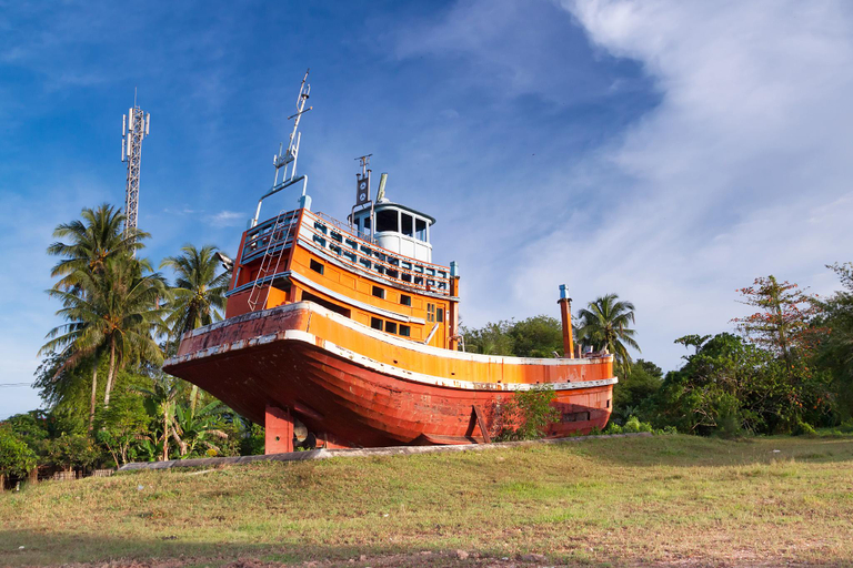 Nearby Landmark 4, Nimit Bungalow, Thai Mueang