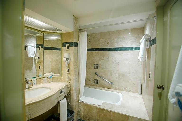 Bathroom 4, Nk Hotel Nekie Tepic, Tepic