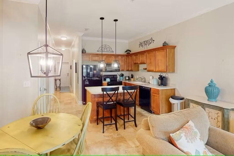 Others 5, Seagrove Highlands 1304, Walton